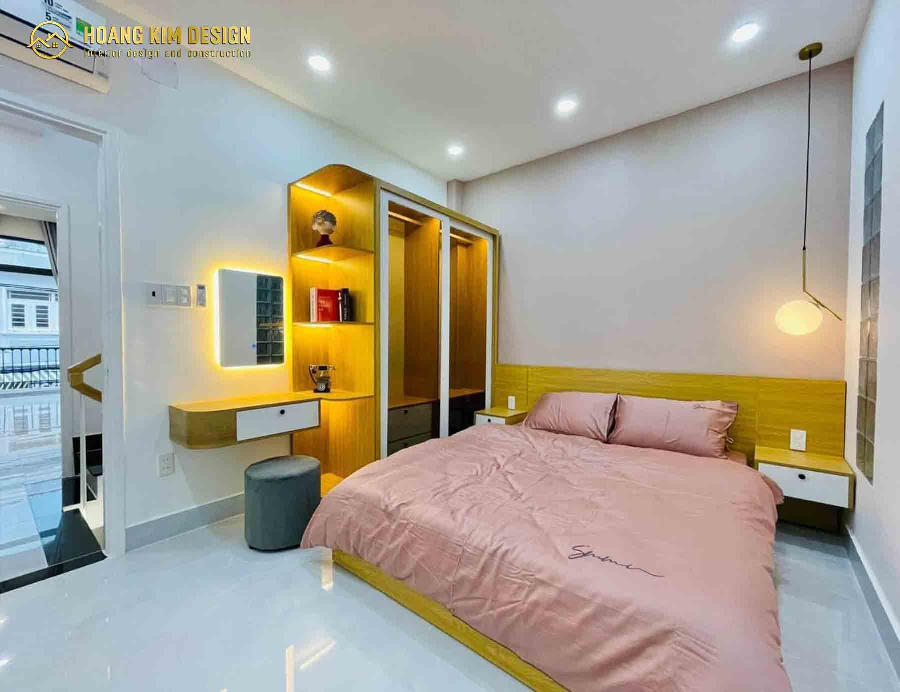 Thiết kế phòng ngủ cho bé trai với nội thất ánh sáng sinh động